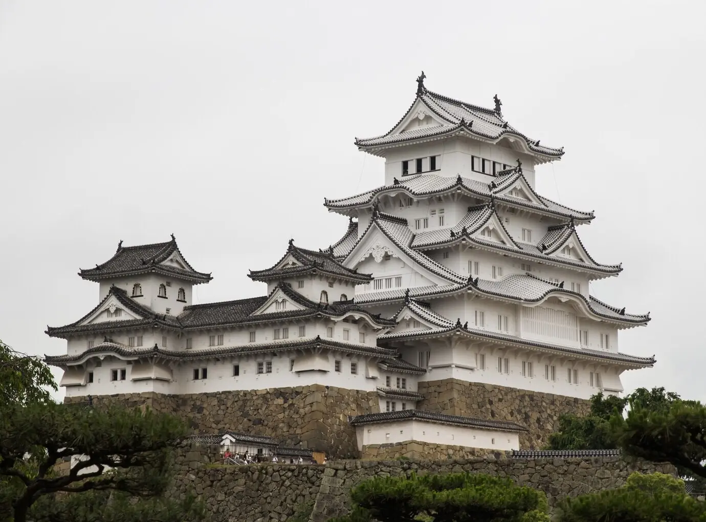 Fesselnde Aufnahme von Schloss Himeji in Japan.